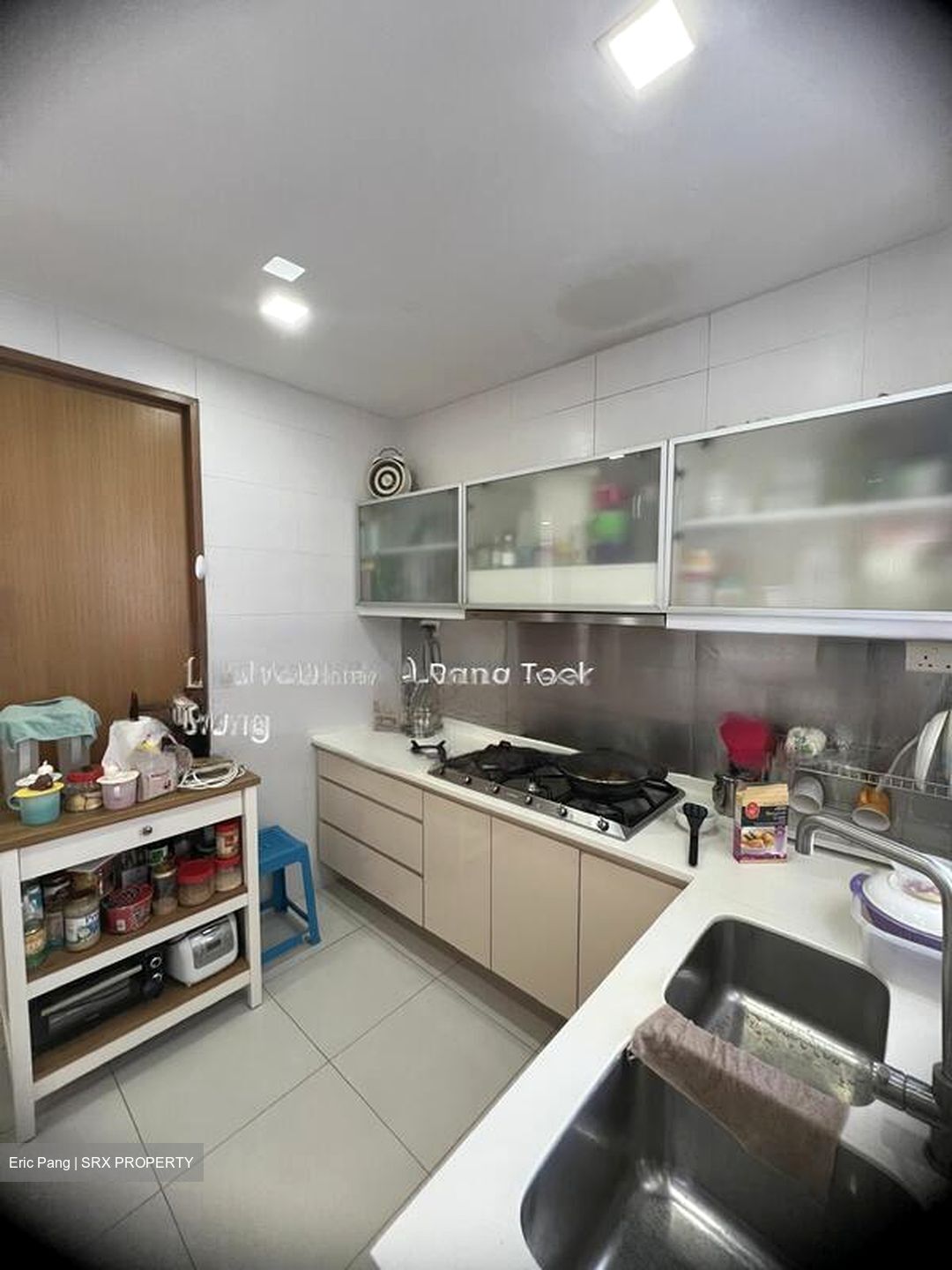 The Sea View (D15), Condominium #560797061